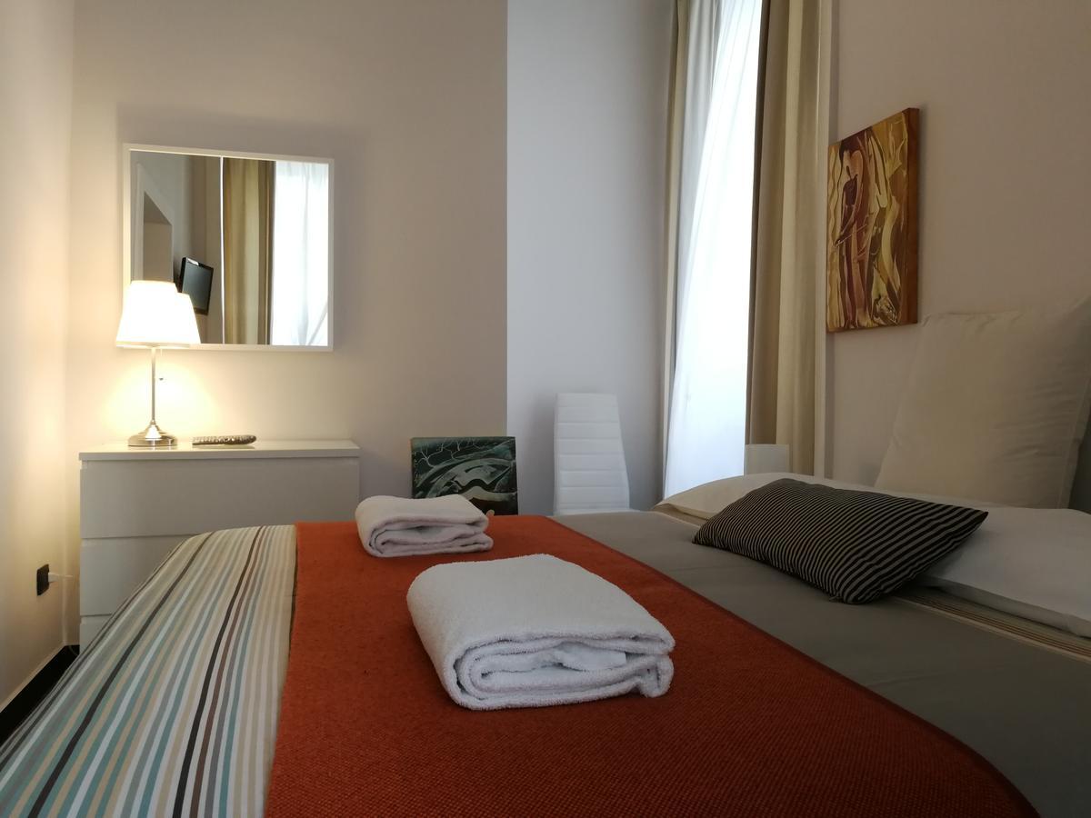 Ibed Napoli B&B Bagian luar foto